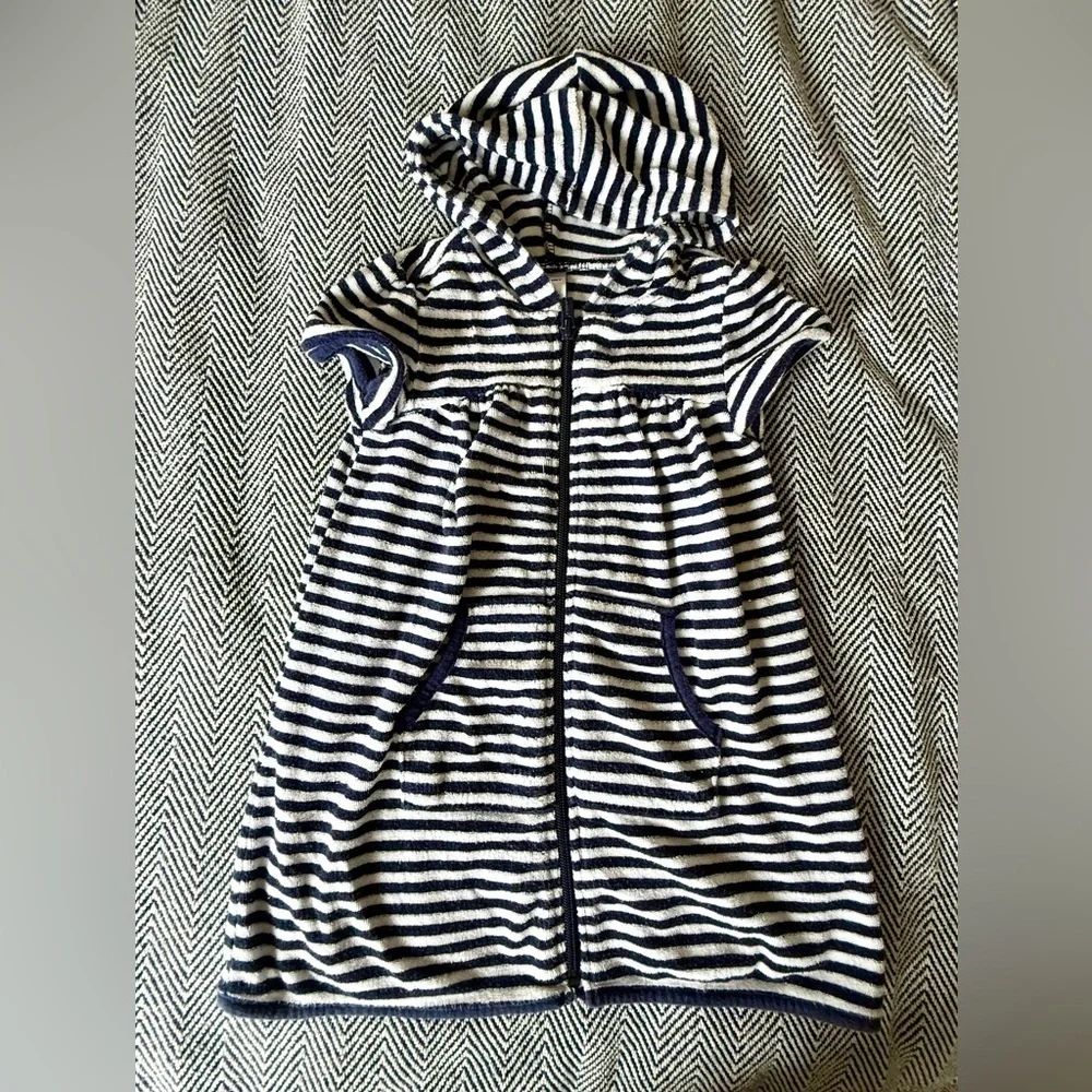 ⚓ Old Navy Navy & White Striped Hooded Terry Dress – Size 2T